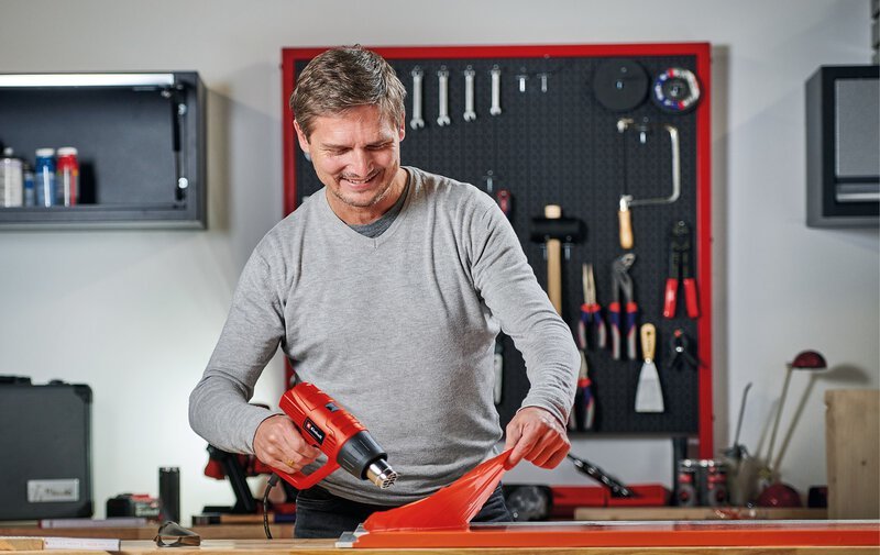 Pistola de Calor Eléctrica TC-HA 2000/1 2000W Temperatura 350-550°C con 2 Accesorios [4520184] – imagen 2